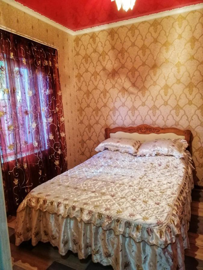 Апартаменти Посуточная аренда в центре Кропивницкого Кропивницький Екстер'єр фото